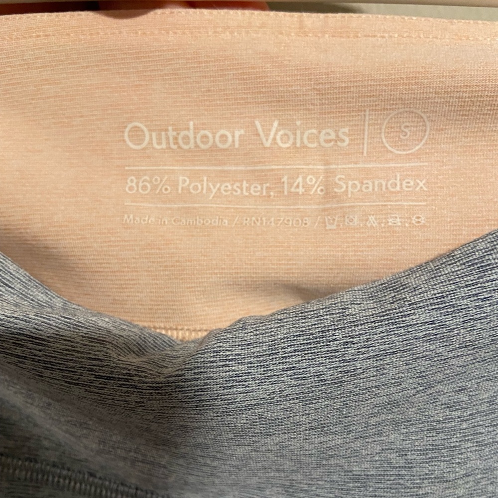 Outdoor Voices color block leggings size small